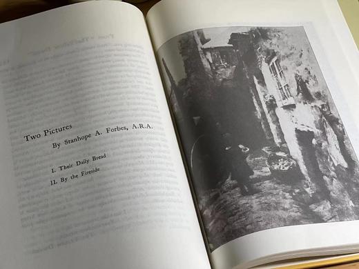 《黄面志》（全十三卷）， [美] 亨利·哈兰 编，英文版，16开，精装，约3900页，出版社: 华东师范大学出版社2017-4一版一印。定价4940，售价1380元。
  商品图11