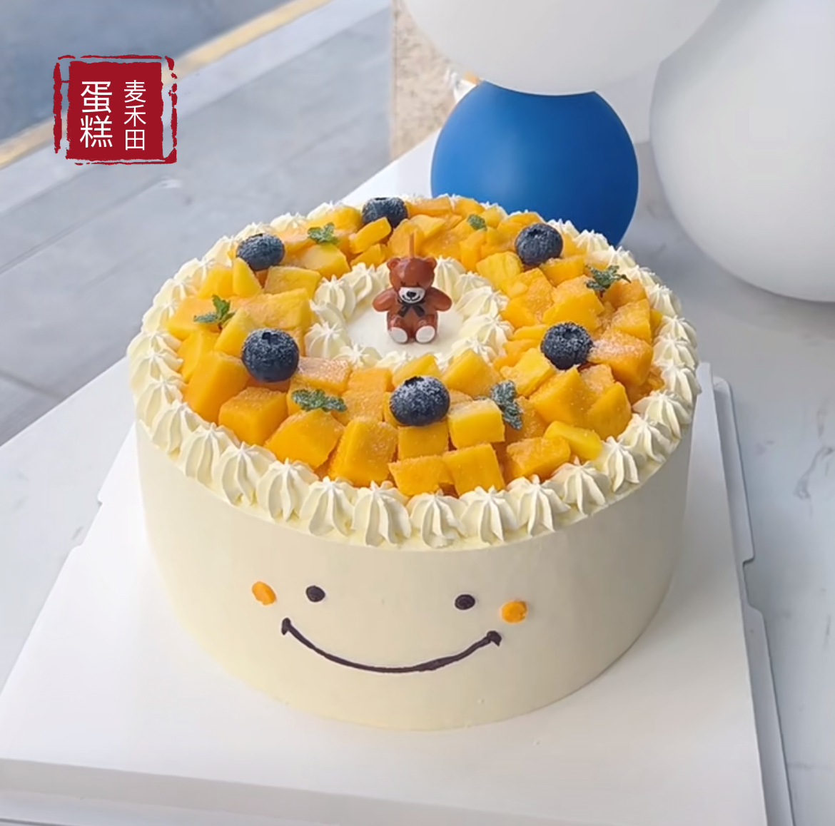 水果小王子性价比高，建议选择动物奶油）