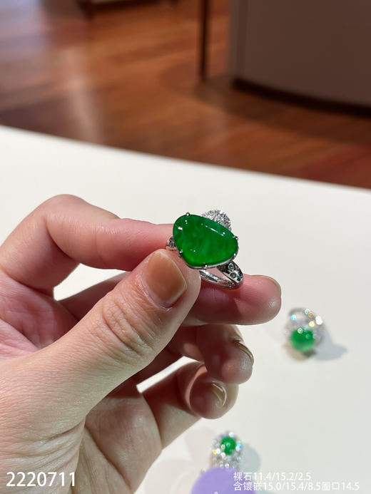 2220711，玻璃黄阳心形戒指吊坠两用。具体价格微信咨询 商品图6