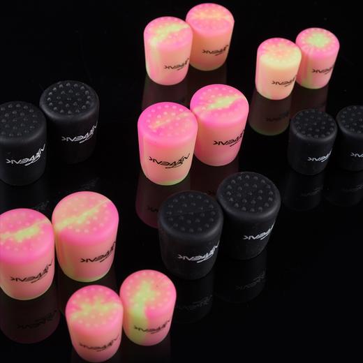 奥奇峰 炫彩硅胶路亚竿后堵黑色 鱼竿保护防磨防滑套外置竿塞尾堵 商品图1