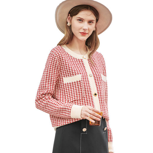 【欧芮儿会员日】【满300-30元】【满600-60元】OLrain欧芮儿法式红色格纹针织开衫女早春2023年新款外穿毛衣外套 商品图3