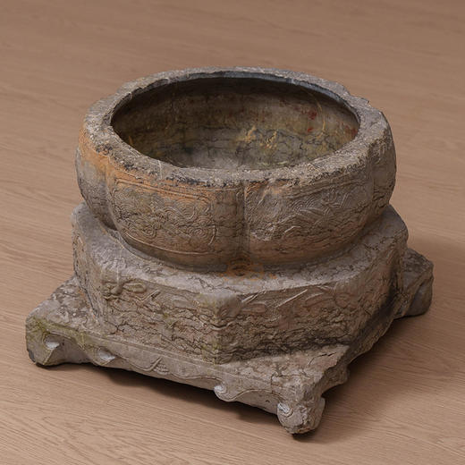 清 青石雕暗八仙方座花口盆 商品图1