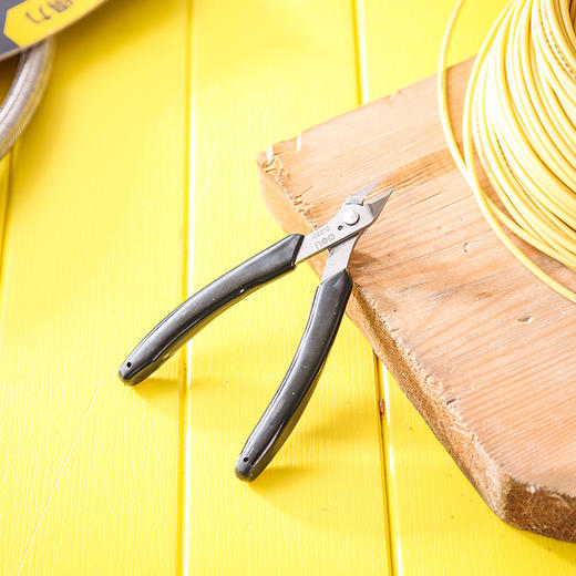 得力DL0301电子剪切钳4.5" 商品图4