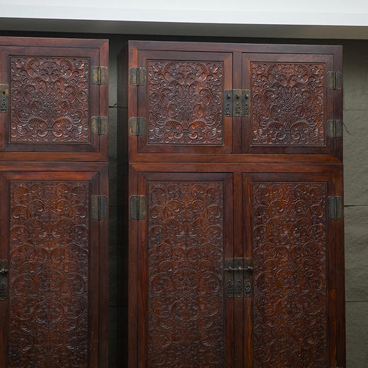 二十世纪 红木雕西番莲纹四件柜 商品图1