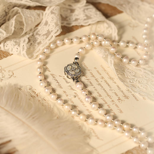 Manreya玛芮雅“山茶夜曲”珍珠毛衣链 商品图6