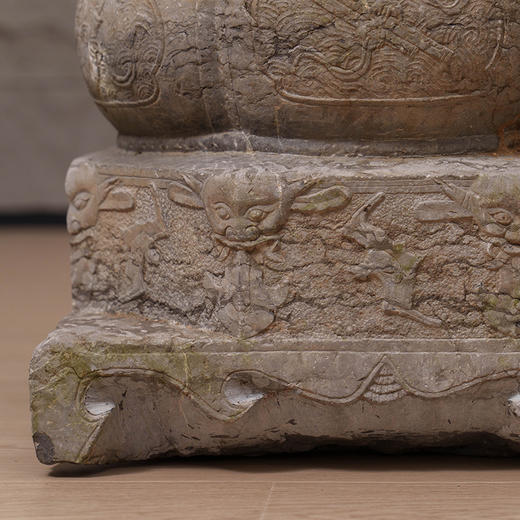 清 青石雕暗八仙方座花口盆 商品图3