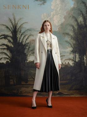 3楼SENKNI服饰大衣