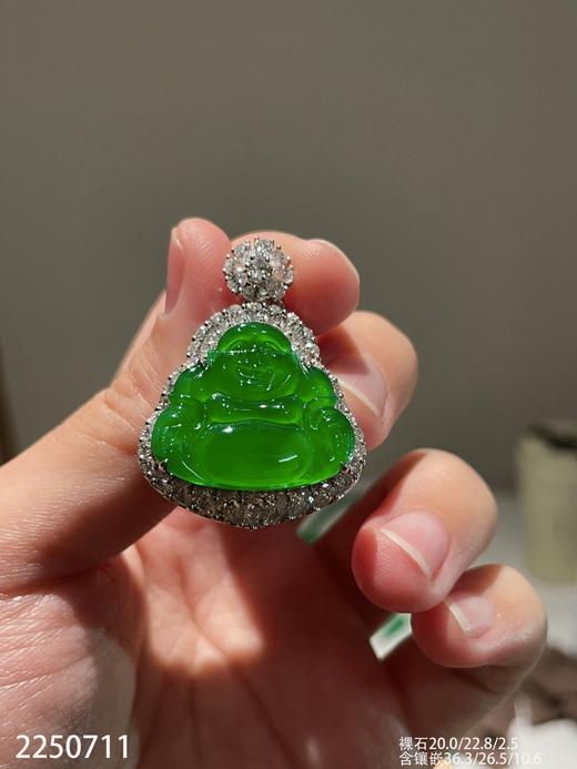 玻璃老坑佛公吊坠【2250711】具体价格微信咨询 商品图0