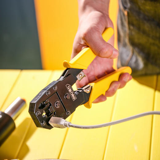 得力DL2468网络钳含剥线刀,水晶头(黄) 商品图3