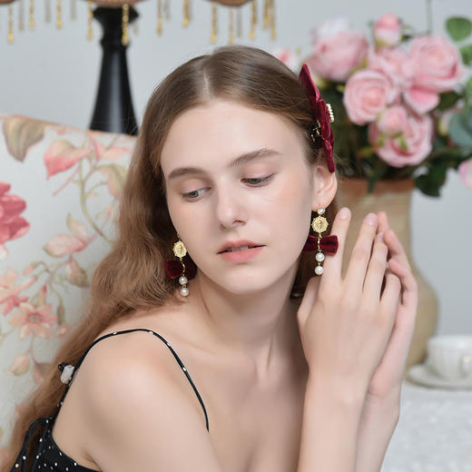 大英博物馆埃及系列安卡红丝绒蝴蝶首饰耳钉发带 商品图3