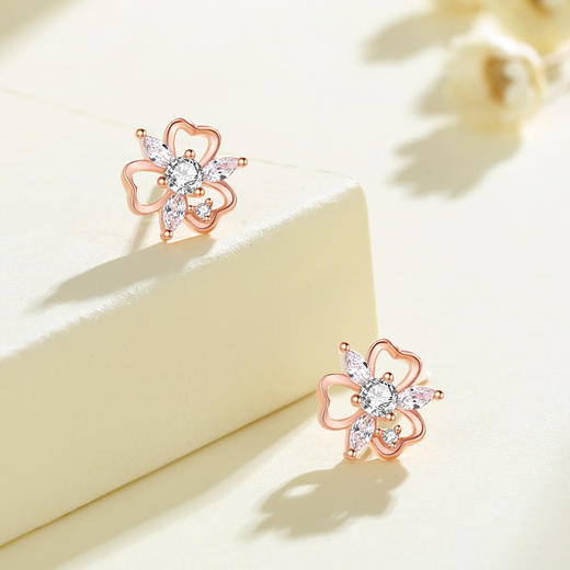 【春雪】S925银森系三叶草雪花锆石耳钉【JHY-E000422B】 商品图2