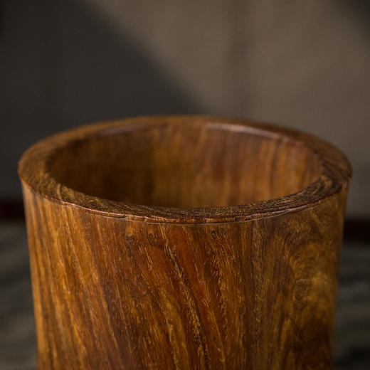 清 黄花梨束腰笔筒 商品图2