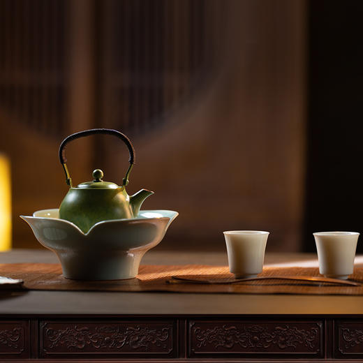 朱炳仁丨花开幸福 茶礼套装 1小幸壶1青瓷壶承1紫铜壶叉2白瓷杯 商品图4