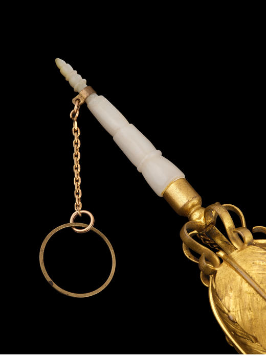 独角鹿西洋古董法国羽毛造型黄铜合金精雕装饰母贝手柄捧花棒 商品图3