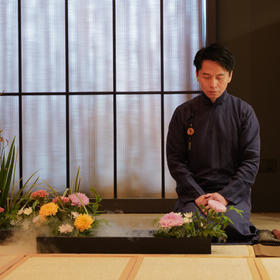 音昱静花流花道表演分享会——以花为镜