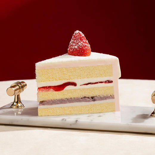 【雪顶草莓物语】鲜切草莓，融入软糯芋泥， 带来迷人芬芳。（赣州） 商品图4