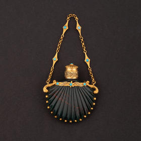 独角鹿西洋古董法国卷叶纹黄金镶绿松石贝壳型血滴石醒神盐瓶