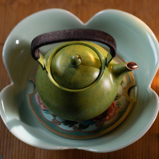 朱炳仁丨花开幸福 茶礼套装 1小幸壶1青瓷壶承1紫铜壶叉2白瓷杯 商品图9