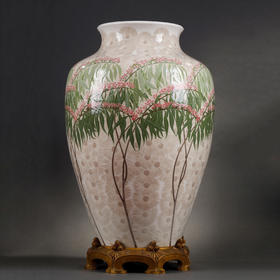 独角鹿西洋古董法国塞弗尔瓷器铜鎏金底座松果主题Clermont款瓷瓶