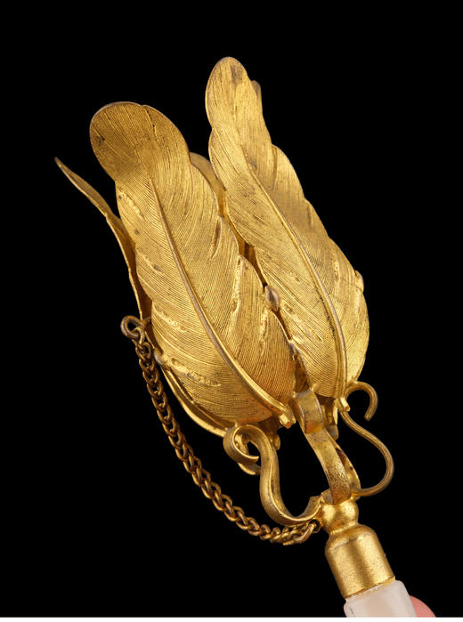 独角鹿西洋古董法国羽毛造型黄铜合金精雕装饰母贝手柄捧花棒 商品图2