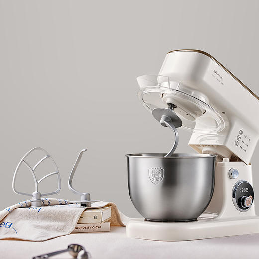 【小程序】小熊厨师机 SJJ-E08G1 米黄色 压铸搅面钩组件+压铸和浆棒组件+打蛋笼组件+和面桶+和面桶盖+量杯+蛋清分离器 商品图6