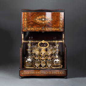 独角鹿西洋古董拿破仑三世母贝细木镶嵌烈酒箱描金水晶酒具套件