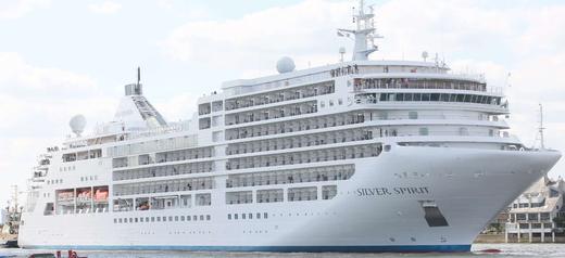 【亚洲邮轮航线】【Silversea Cruises】15天超值惊喜价！需二次询价，一价全包两种航线随意挑选，更有FCT专属福利，快来抢购吧~ 商品图0