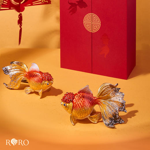 【仅样品】罗比罗丹《鸿运当头》摆件珐琅彩工艺软装饰品创意金鱼摆件 商品图0