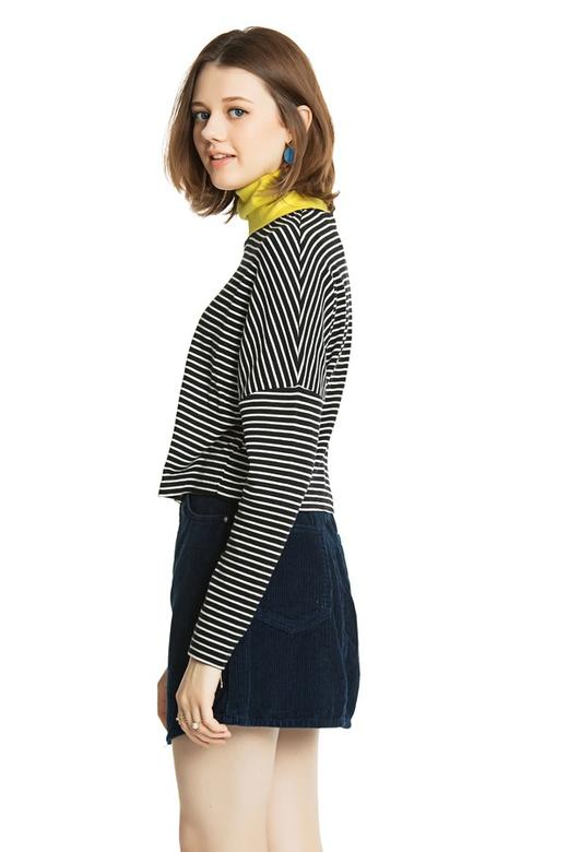 CU+CH蔻趣 拼色条纹高领上衣 4378 商品图2