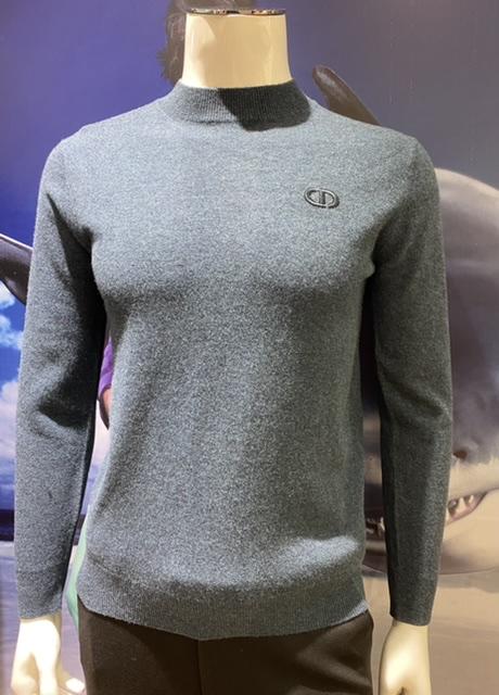 4F箭鱼鲨男装 商品图0