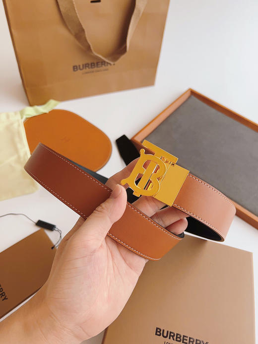 秋冬特惠💰350 巴宝莉新品男士腰带 双扣头层进口牛皮 商品图4