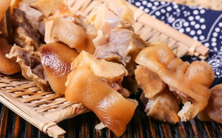 荆裕优选腊猪蹄900g 商品图1