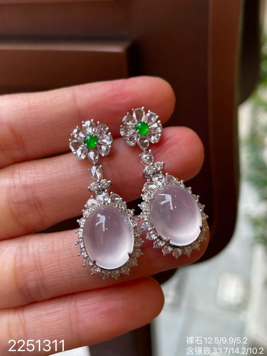 2251311，玻璃蛋面耳坠。具体价格微信咨询 商品图3