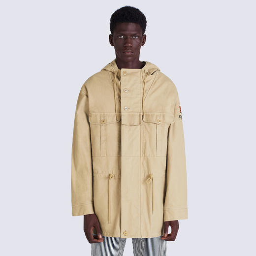 KENZO 高田贤三 男士棉质“BOKE FLOWER”刺绣徽标军用派克连帽大衣 卡其色 FC65 OU302 9RB 11 商品图1