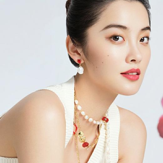 2楼Fellala翡拉拉醉胭脂复古珍珠耳环女民族风大气轻小众设计高级感 款号921266103 吊牌价699 现价629 商品图1