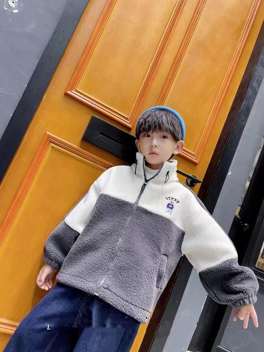 韩衣潮品8923毛毛衣 商品图0