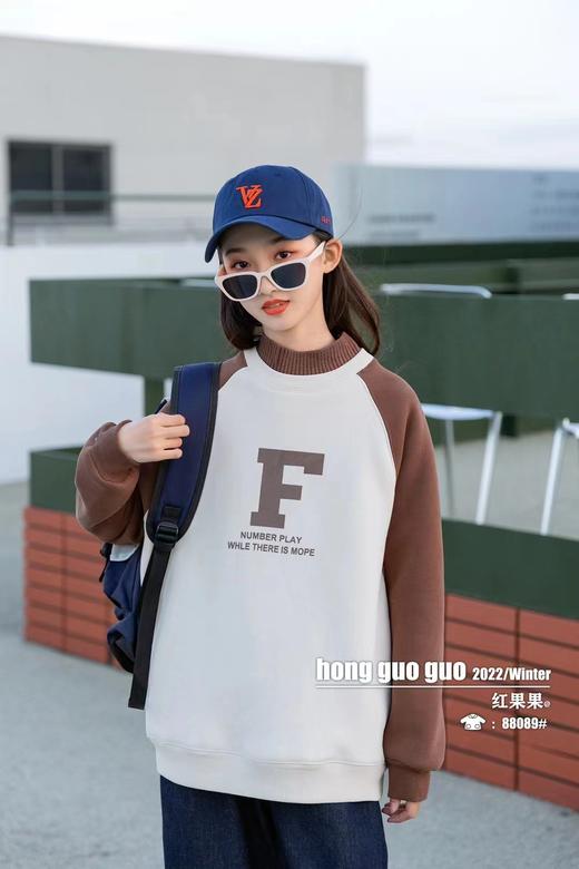 红果果88089F圆领卫衣 商品图0