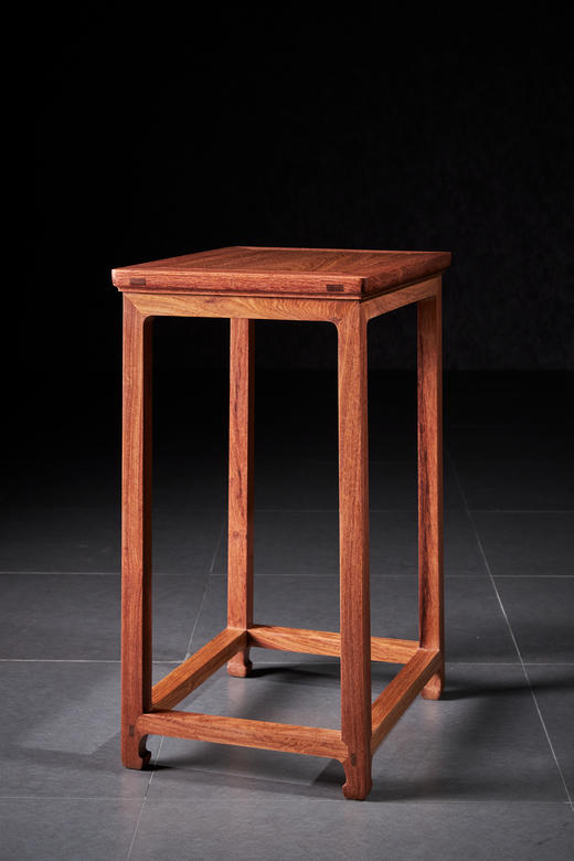 红桥红  家具严选  缅甸花梨（大果紫檀）【洪氏 马蹄腿高靠背南官帽椅 三件套】 商品图8