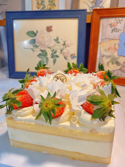 初雪草莓蛋糕 商品图0