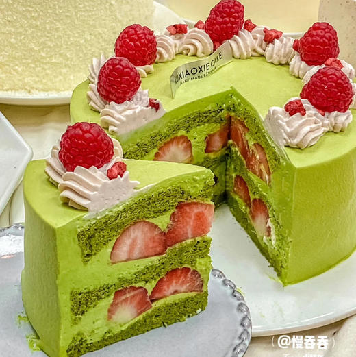 【草莓屋】莓小绿（抹茶戚风胚➕抹茶甘纳许奶油➕新鲜草莓夹心） 商品图1