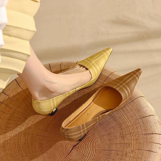 OLD A2784aa尖头格子单鞋细跟法式拼色高跟鞋 商品图0