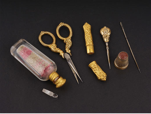 独角鹿西洋古董法国大理石嵌叶片造型铜鎏金蛋形母贝外壳缝纫套件 商品图4