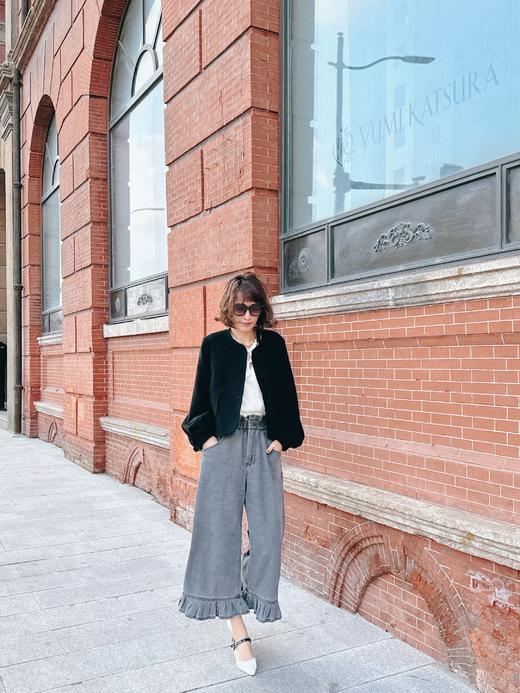 TYNVIE 灯笼袖高腰小外套 - 黑色 商品图1