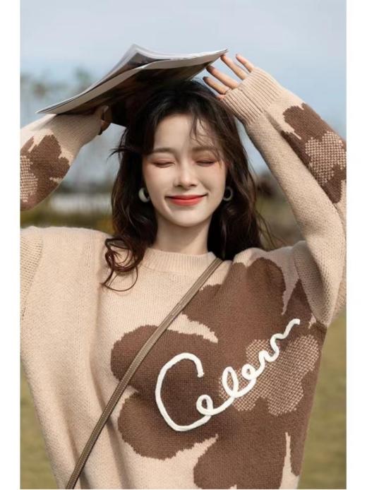 【专柜1折】华伦天奴  复古花朵针织毛衣（88624） 商品图1