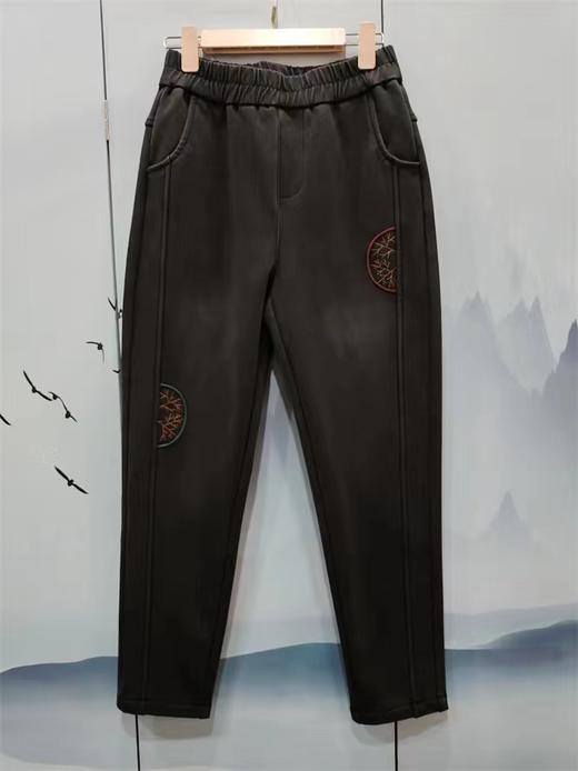 清爽海顺22062牛仔裤 商品图1