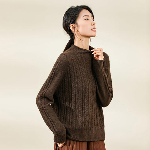 牦牛绒系男女毛衣牦绒套衫  轻薄披肩 牦牛绒拉链半高领毛衣，女士半高领绞花插肩袖牦牛绒套衫，天然材质，温暖亲肤，100%牦牛绒材质 商品图4