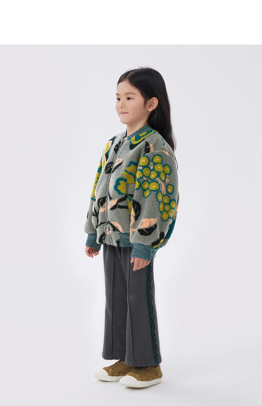 JNBY  22年冬款  花卉印花宽松保暖仿皮草外套  1MBA10810 商品图6