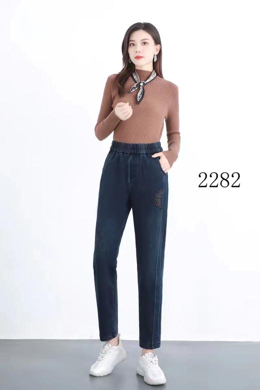 清爽海顺22062牛仔裤 商品图0