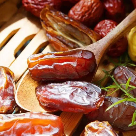 良田半亩半亩川  环球果享2046g  年货坚果礼盒 商品图1