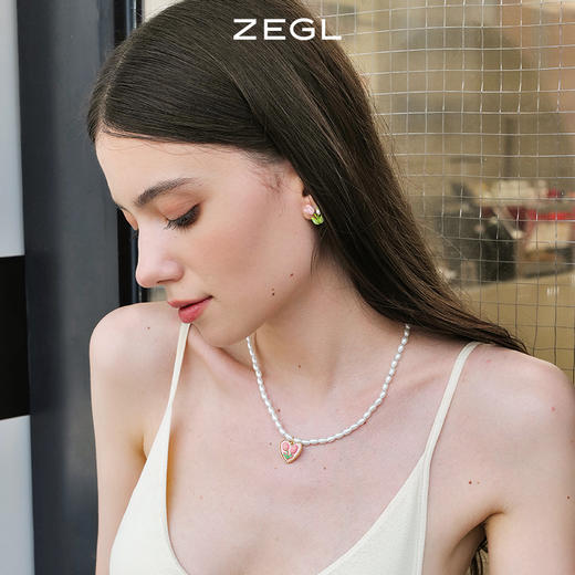 ZEGL爱心郁金香项链女芭比风粉色人造珍珠轻奢小众法式粉色花朵锁骨链 商品图6